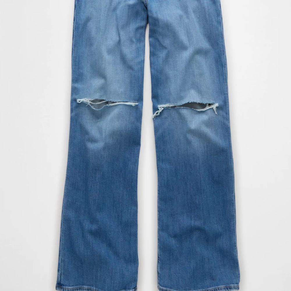 American Eagle Outfitters Blue Flare Wide Leg Jeans - Picture 3 of 3
